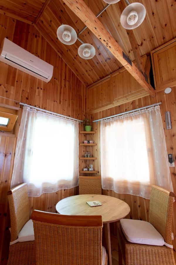 Apartamento Barna Faház Tarnaszentmaria Exterior foto